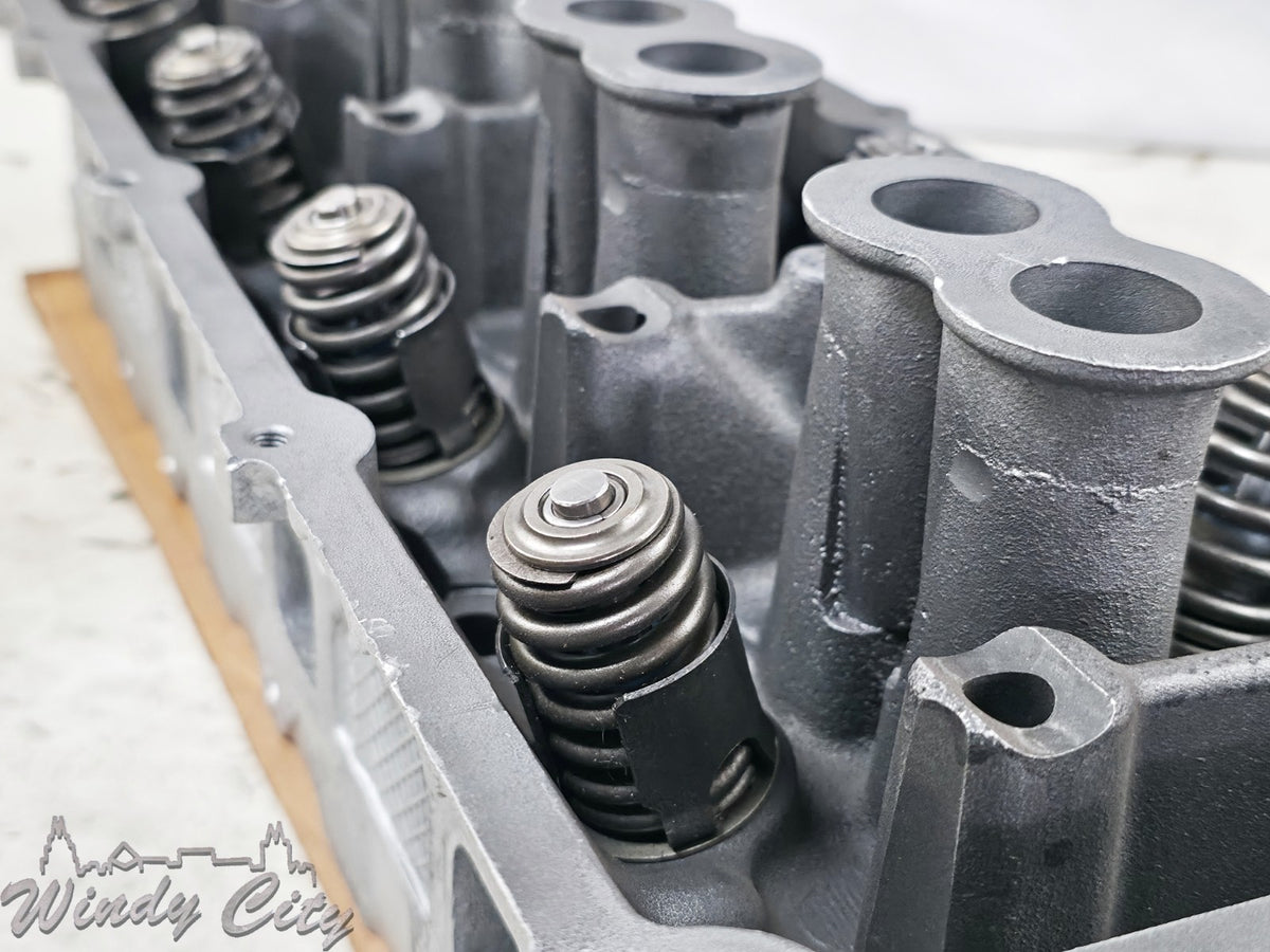 5.7L HEMI REMANUFACTURED CYLINDER HEAD RIGHT NO EGR 53021616AJ