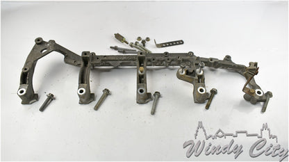 PACCAR MX13 FUEL RAIL BRACKET 2118432 WITH BOLTS