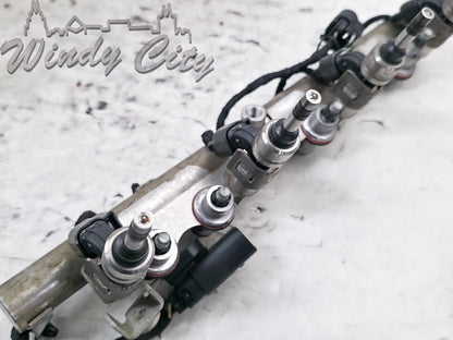 2.4L GM FUEL RAIL WITH INJECTORS 12608366