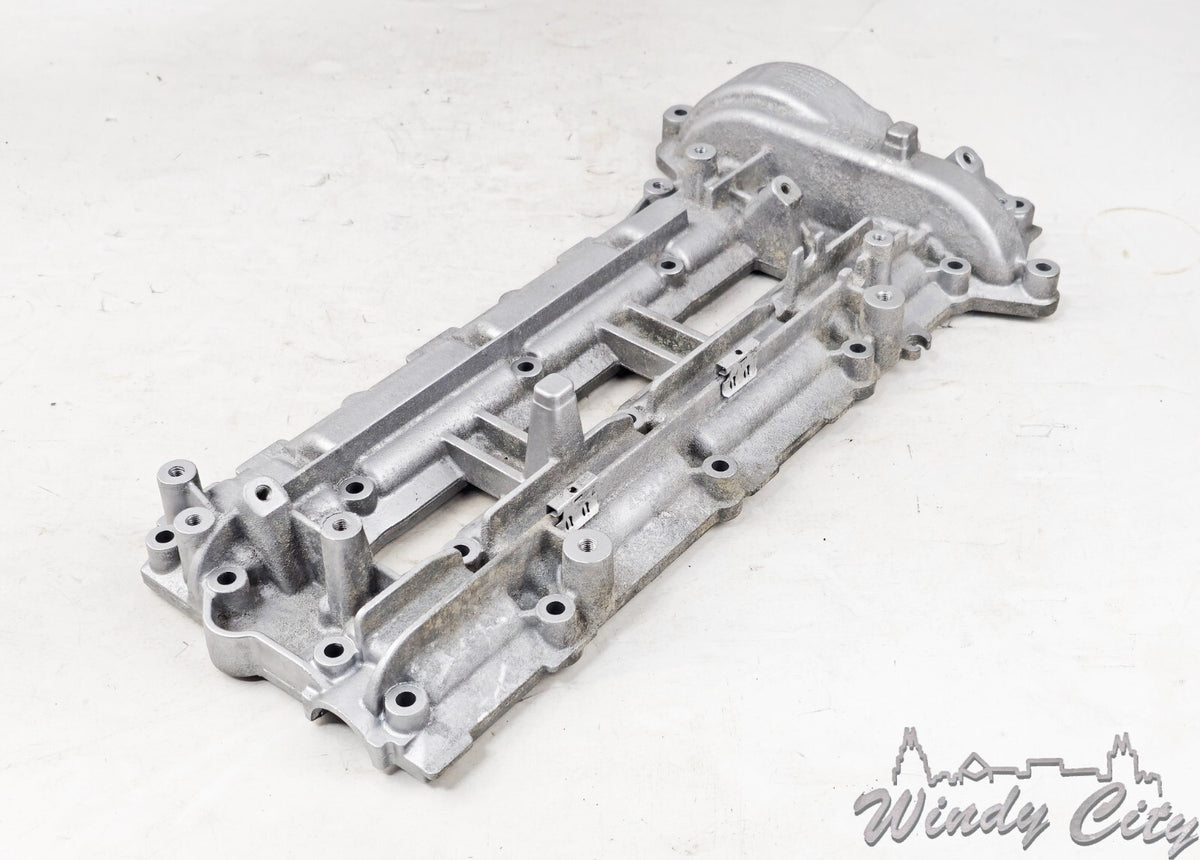 MERCEDES-BENZ OM642 DIESEL ENGINE LEFT VALVE COVER A6420101230