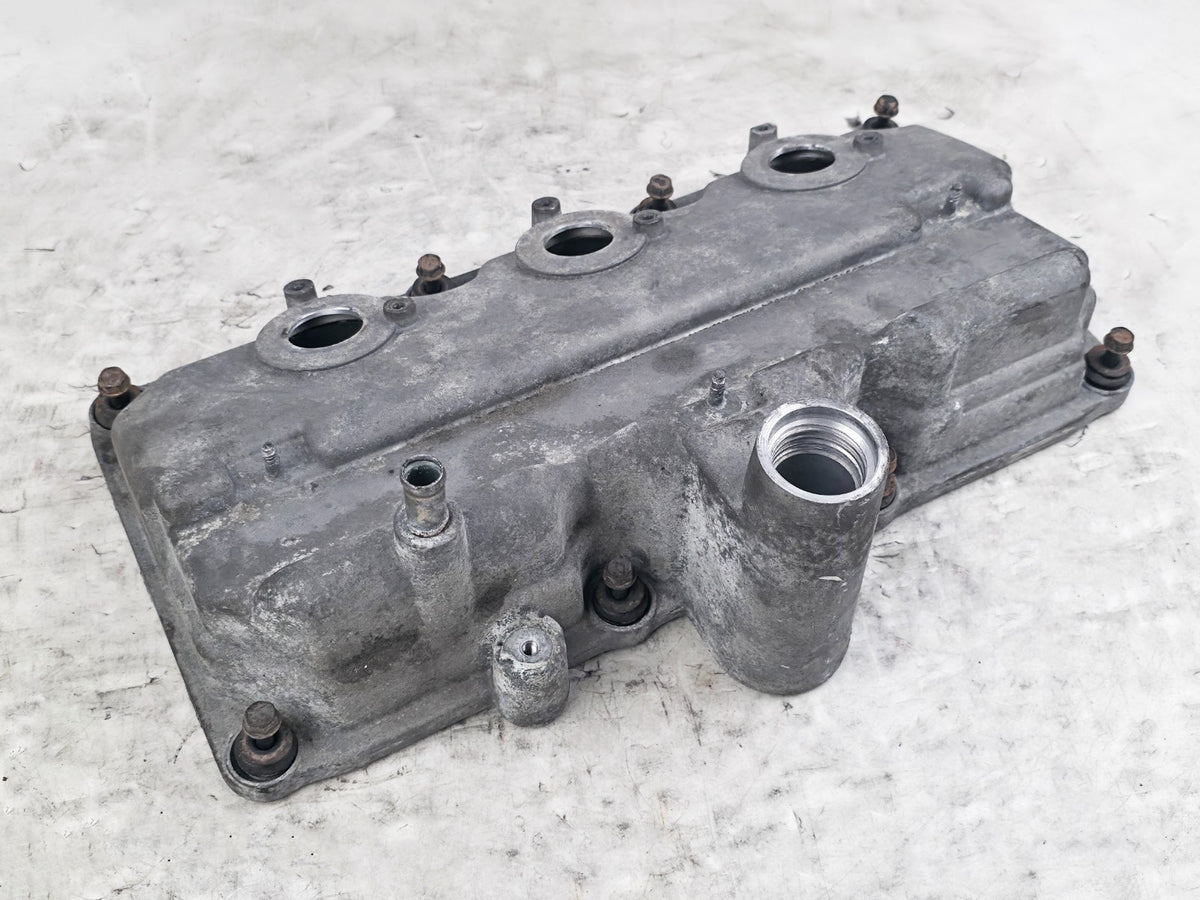 98-04 CHRYSLER 3.2L 3.5L RIGHT PASSENGER ENGINE VALVE COVER #04792102