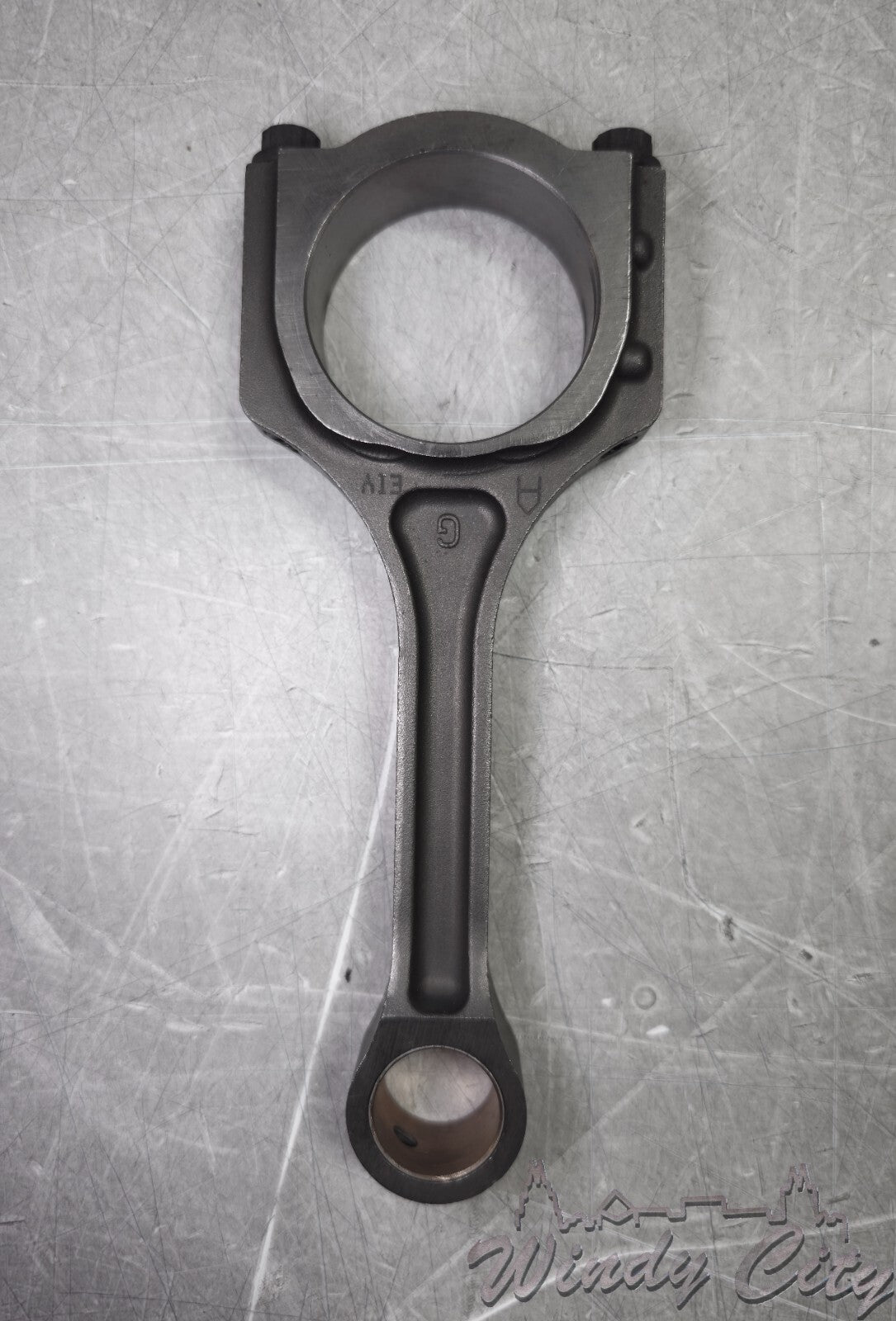 2.4L HYUNDAI KIA RECONDITIONED CONNECTING ROD WITH STRAIGHT PIN END