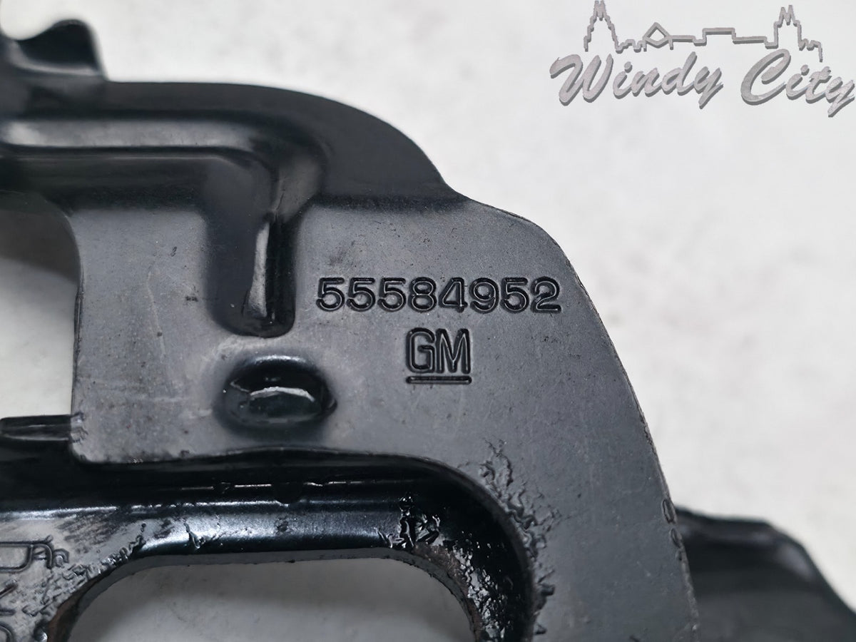 GM ENGINE LIFT BRACKET 55584952