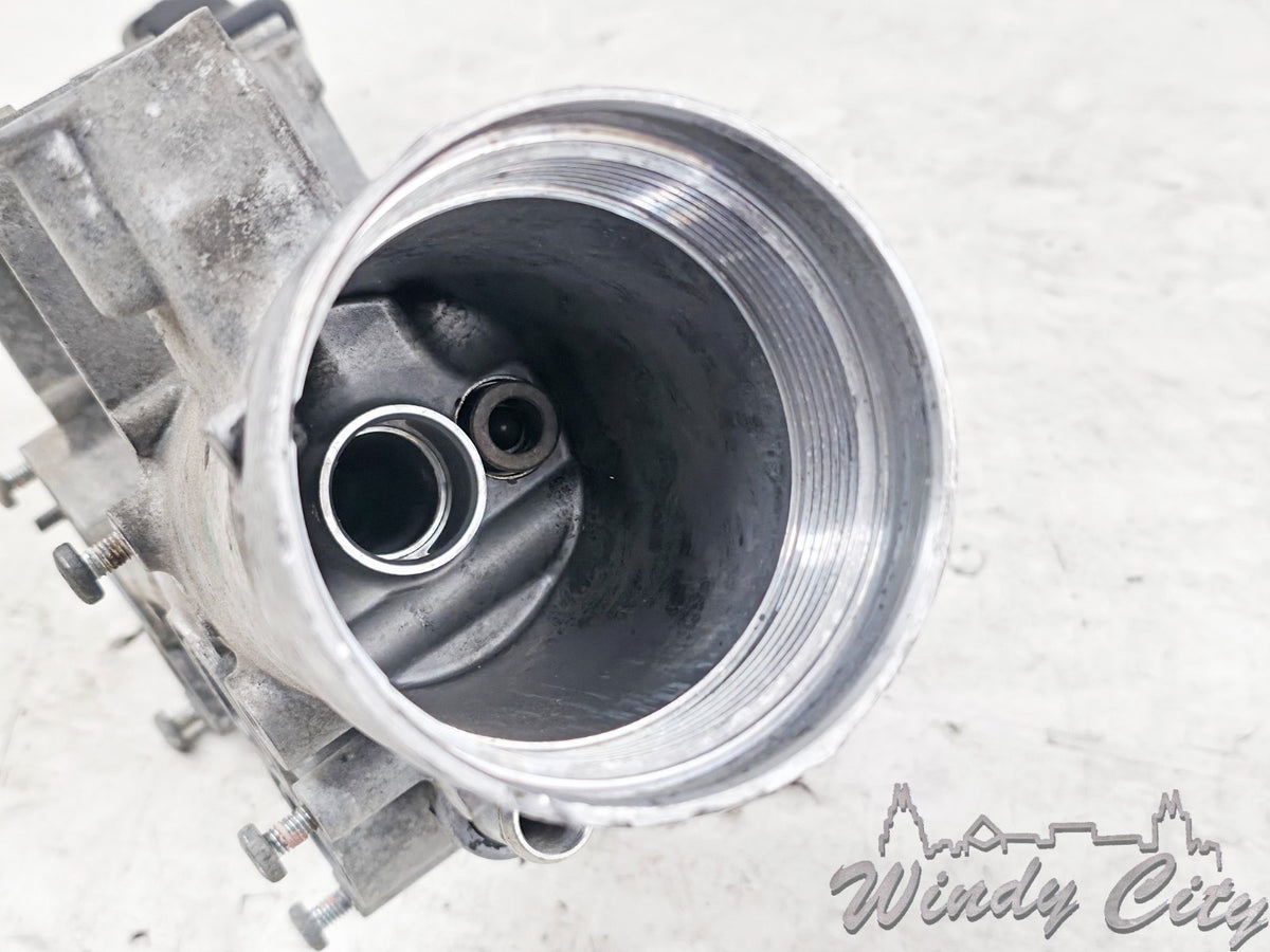 2.8L DURAMAX GM DIESEL ENGINE EGR OIL FILTER HOUSING