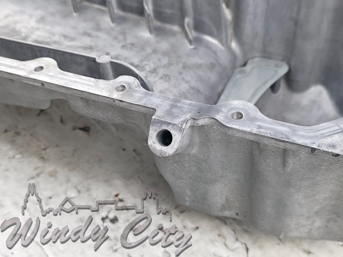 5.7L CHRYSLER OIL PAN JEEP DODGE RAM HEMI RWD 53021885AA
