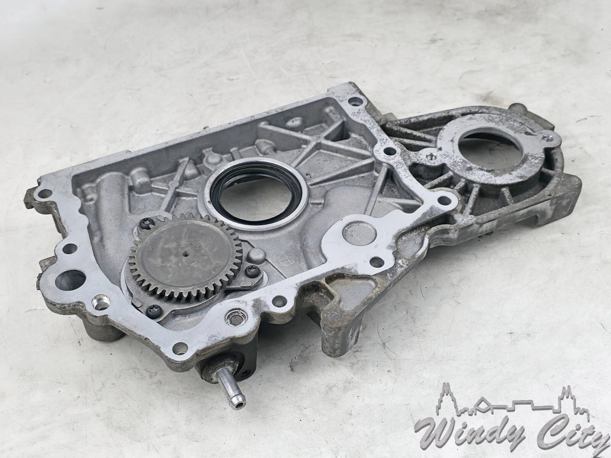 2.8L GM DIESEL ENGINE TIMING COVER VACUUM PUMP 55487428
