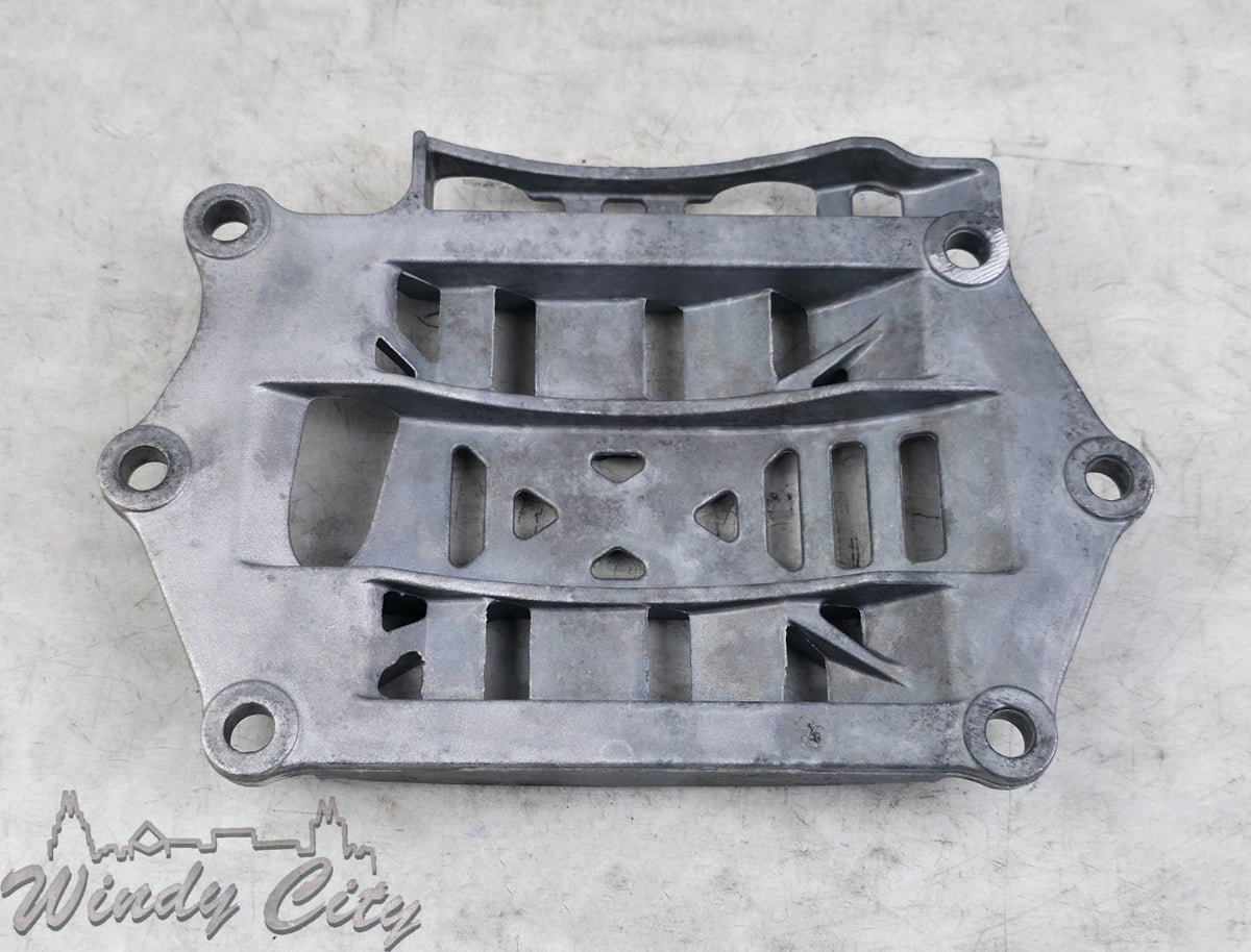 2.8L DURAMAX GM DIESEL ENGINE WINDAGE TRAY OIL DEFLECTOR 55592612BB