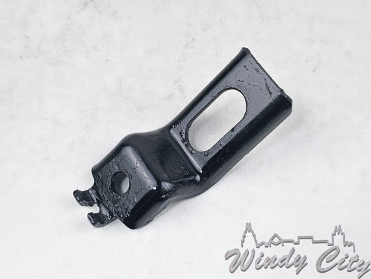 GM ENGINE LIFT BRACKET 25195054