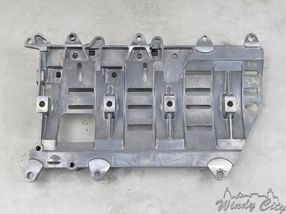 3.0L JAGUAR LAND ROVER ENGINE OIL PAN WINDAGE TRAY 8W93-6C800-CA