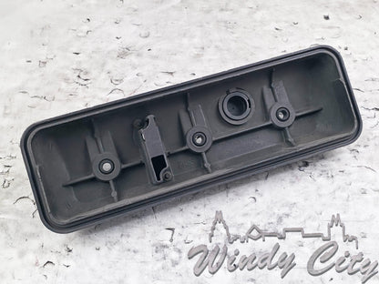 4.3L GM ENGINE VALVE COVER 12554256 DRIVER SIDE