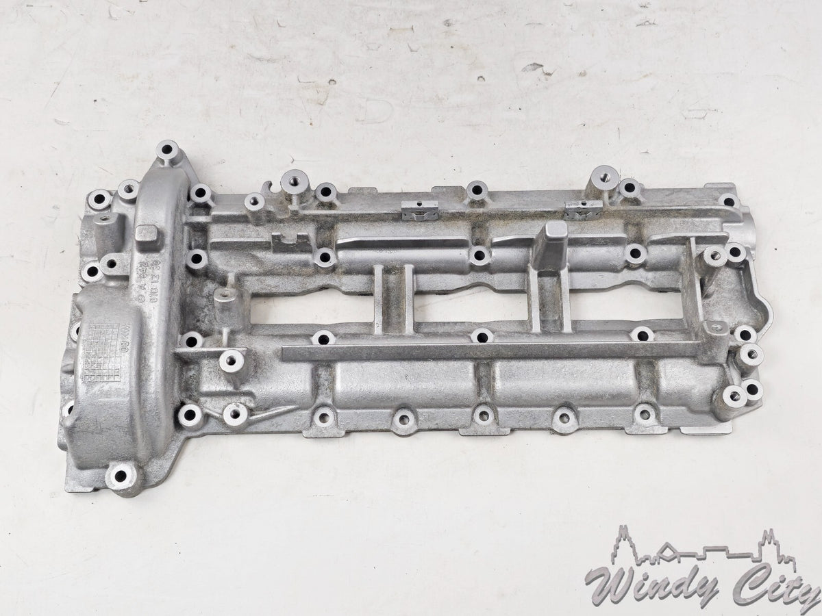 MERCEDES-BENZ OM642 DIESEL ENGINE LEFT VALVE COVER A6420101230