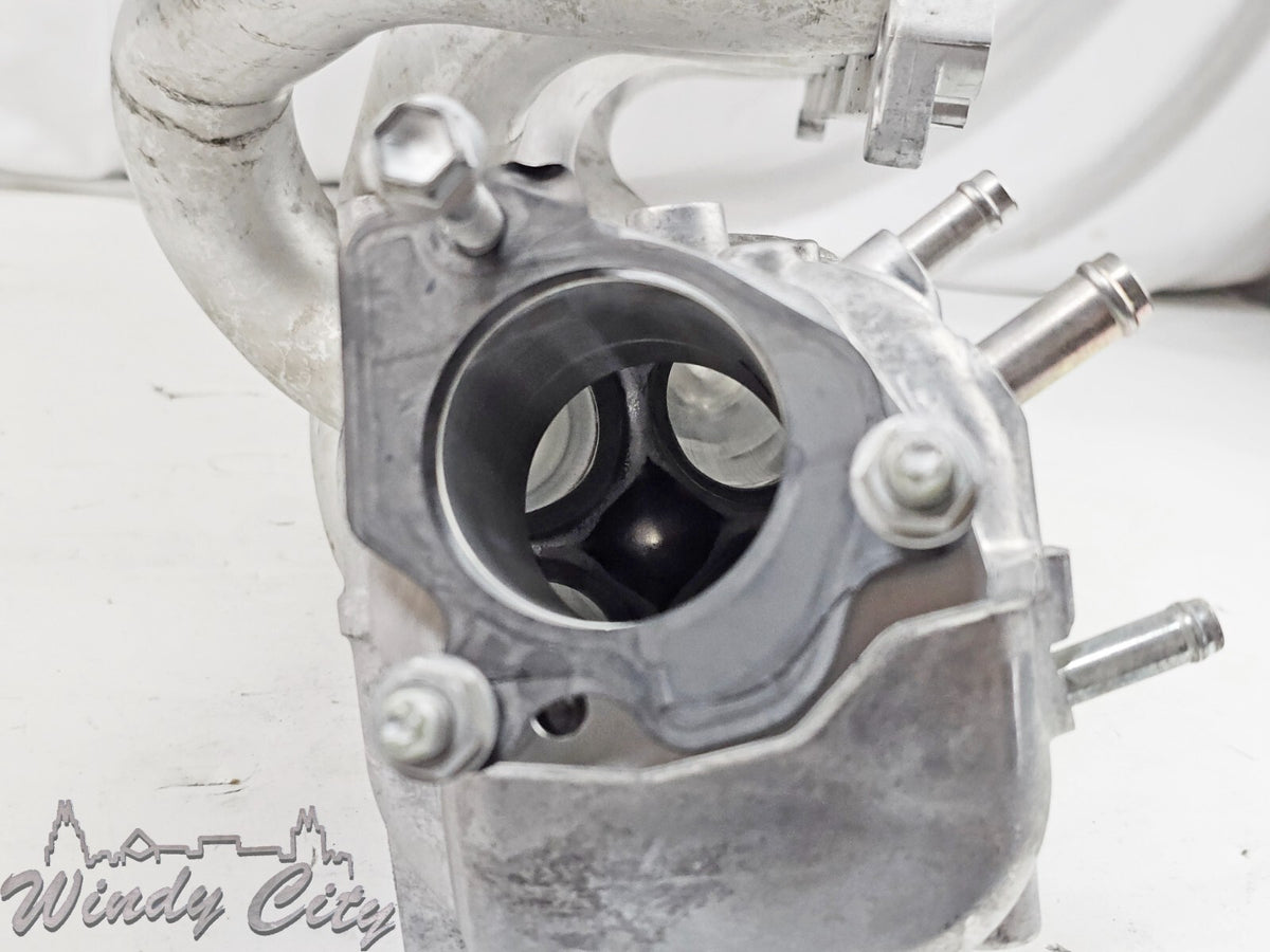 1998-2002 1.8L TOYOTA COROLLA INTAKE MANIFOLD 17101-22010