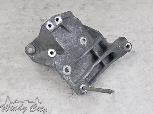 GM AC COMPRESSOR BRACKET 12676342