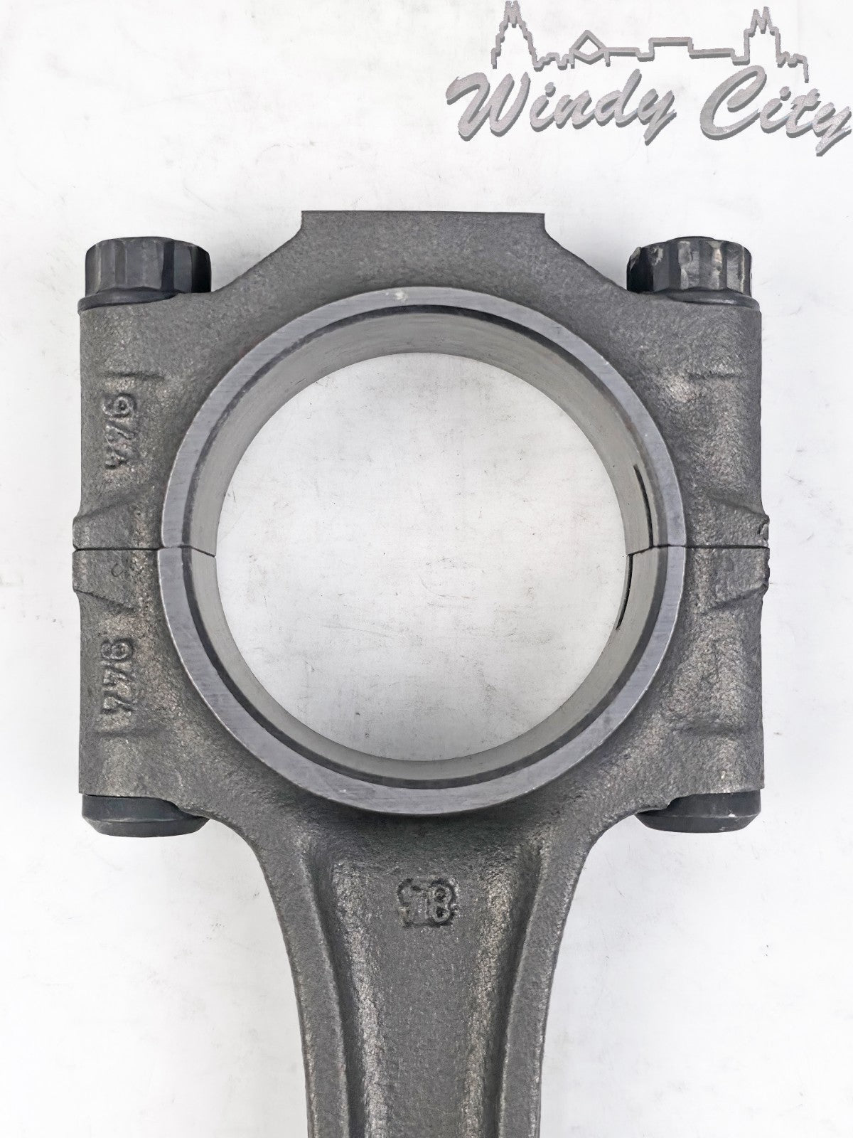 944 2.5L PORSCHE RECONDITIONED CONNECTING ROD #109