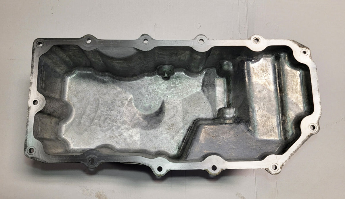 2.0L DODGE NEON CHRYSLER OIL PAN MOPAR 4777241AB