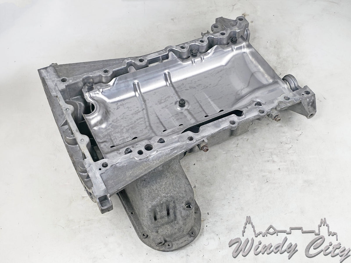 5.7L TOYOTA 3URFE UPPER ENGINE OIL PAN 12111-0S010