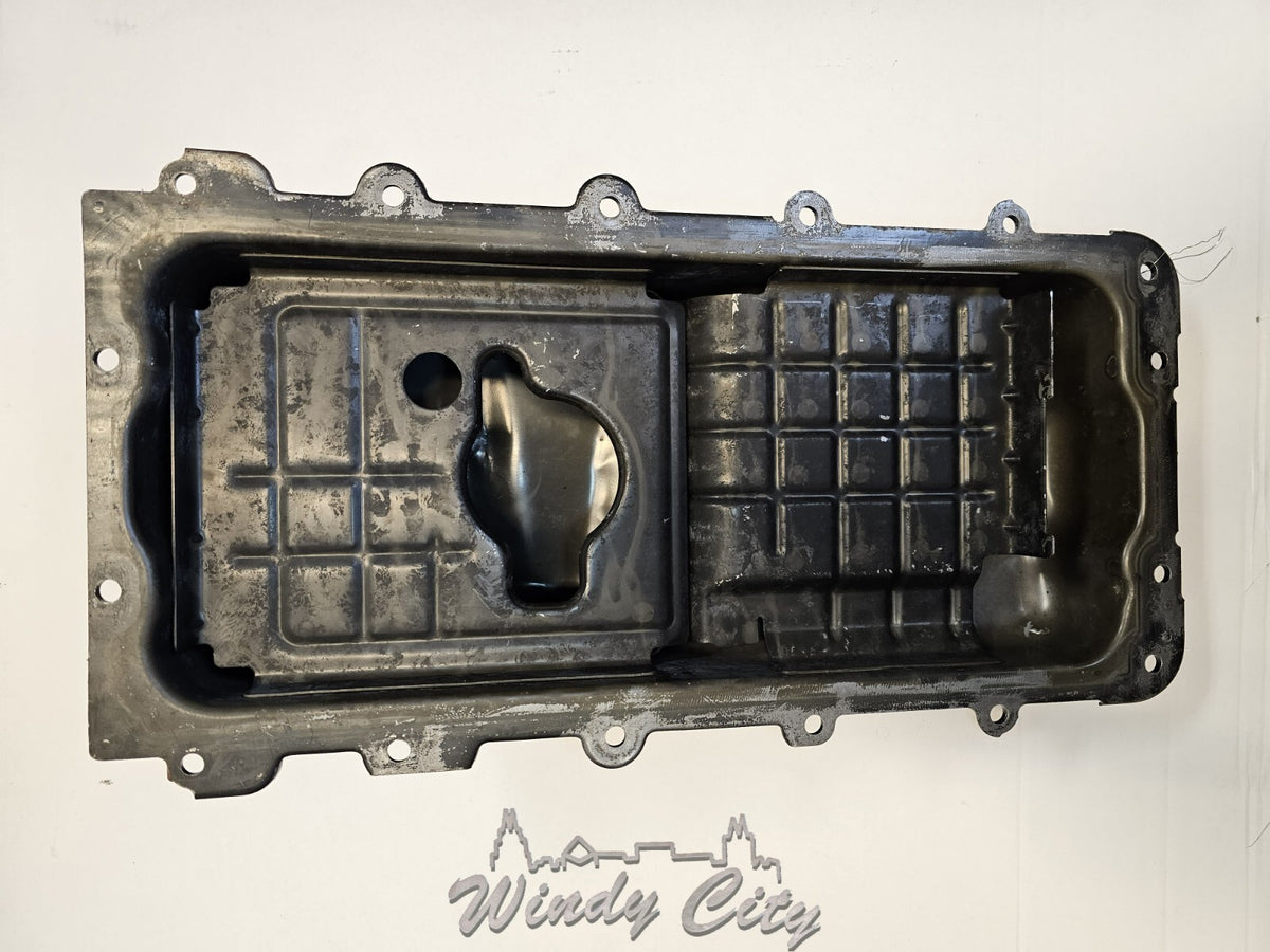4.6L 5.4L FORD ECONOLINE V8 OIL PAN USED F7UZ6675AC F7UE6675AF