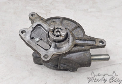 OM642 DIESEL ENGINE VACUUM PUMP USED OEM A6422300165