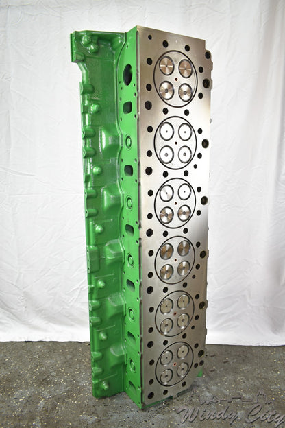VED12 VOLVO D12 REMANUFACTURED CYLINDER HEAD 1677701
