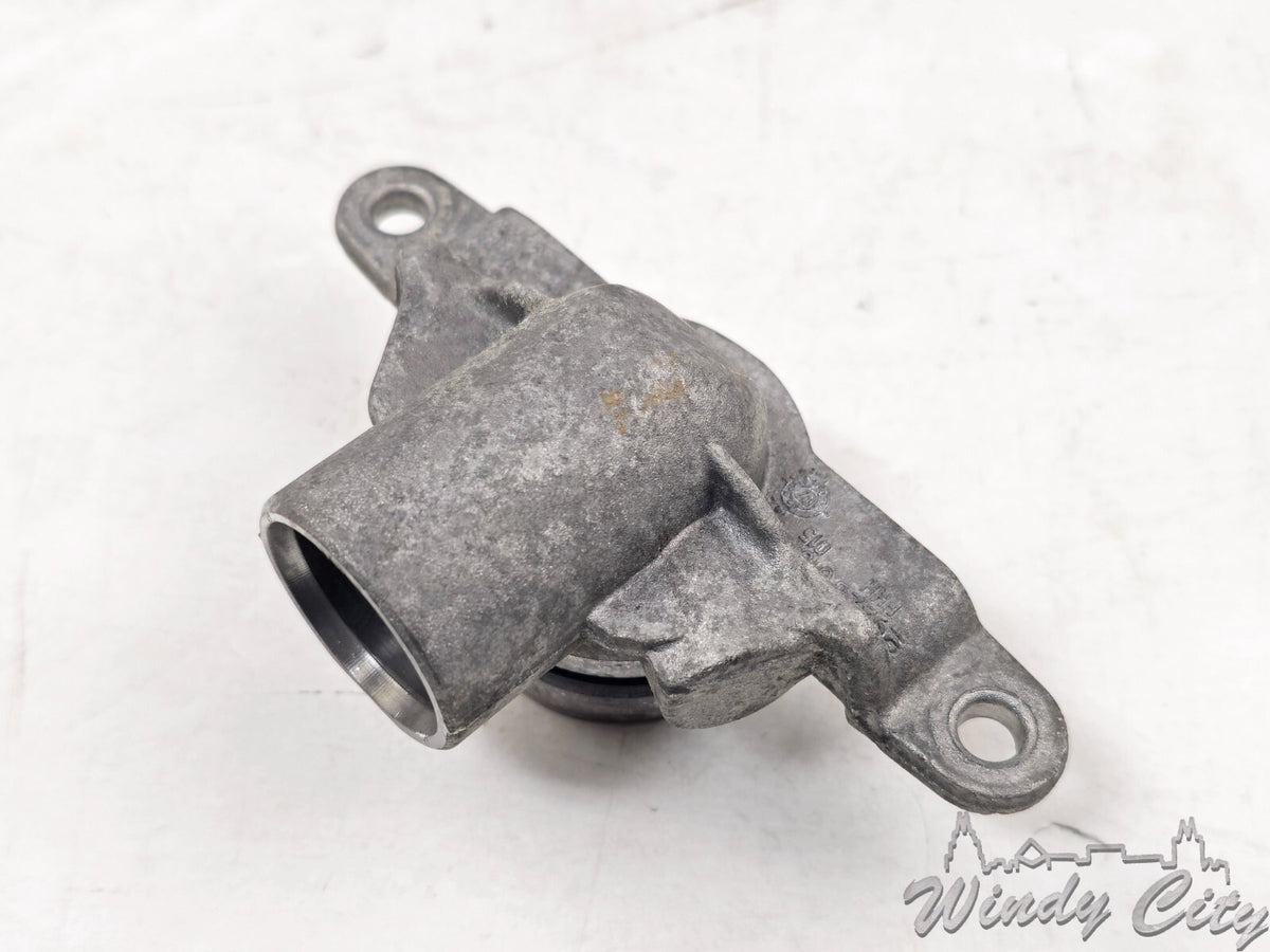 MERCEDES OM642 DIESEL ENGINE CRANKCASE BREATHER HOSE HOUSING A-642-010-01-31