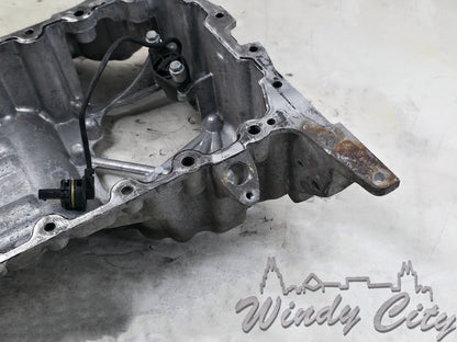 2.8L DURAMAX GM DIESEL ENGINE UPPER OIL PAN 24585350