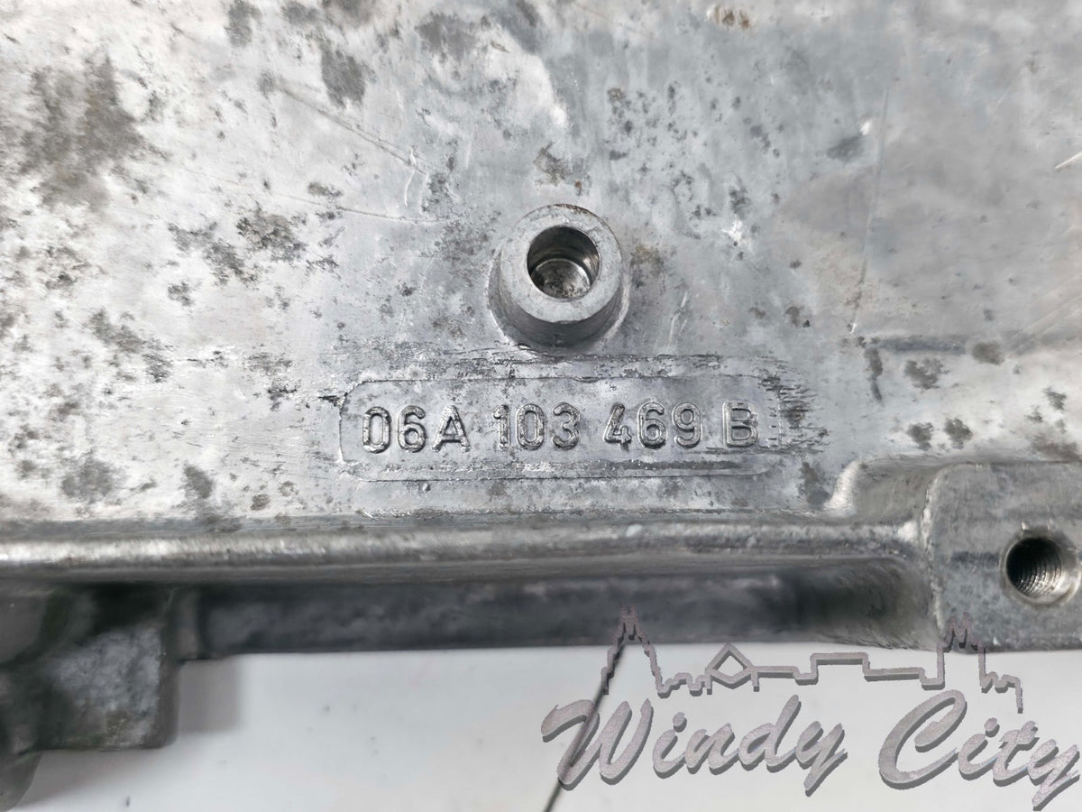 1.8L Audi Volkswagen Turbo Engine Valve Cover # 06A103469B