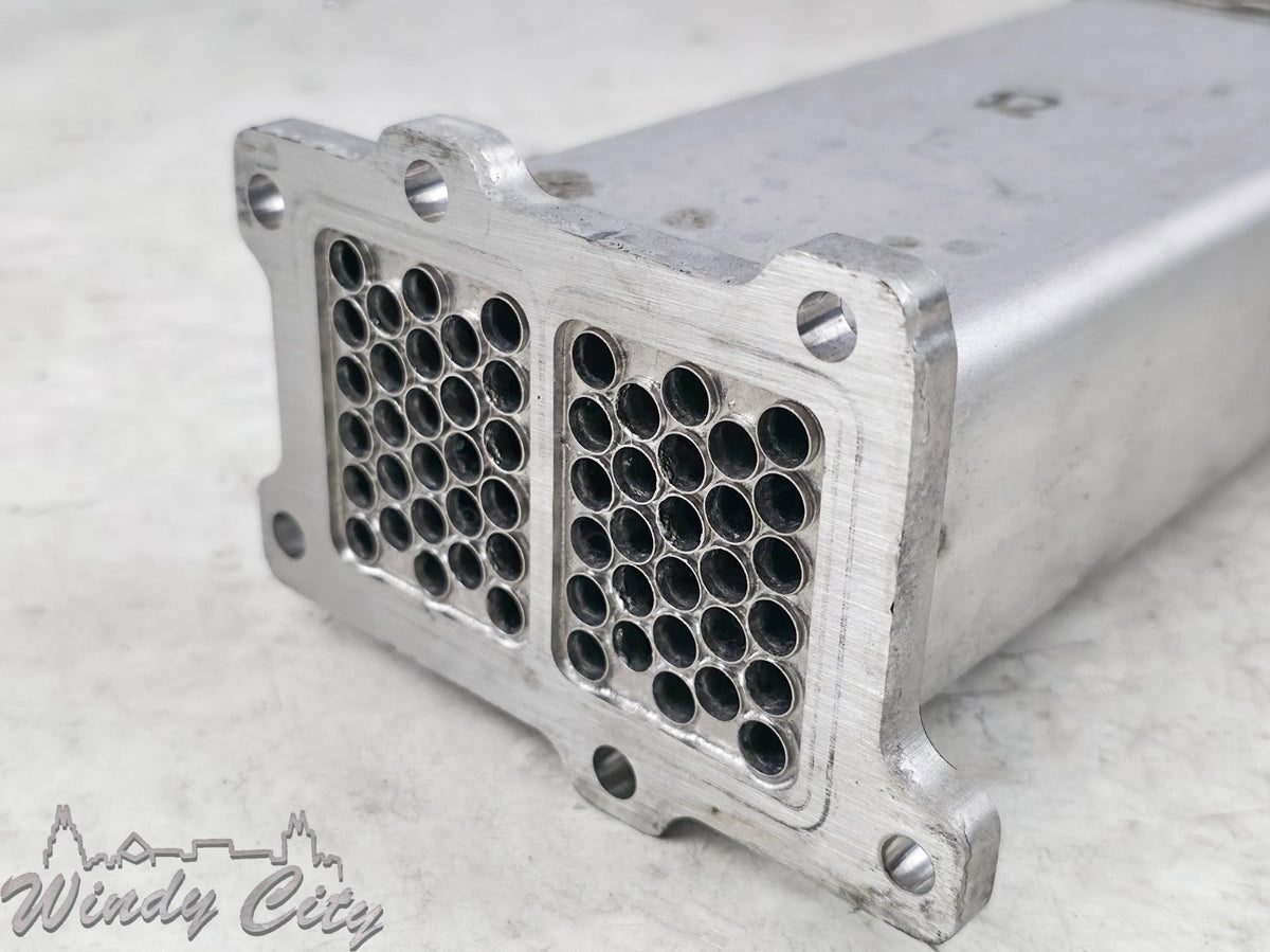 2.8L DURAMAX GM DIESEL ENGINE EGR COOLER 12641879