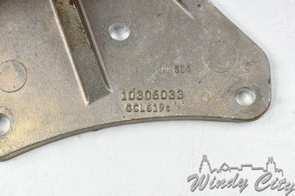 2005-2009 5.3L GM ENGINE MOUNT BRACKET 10306033