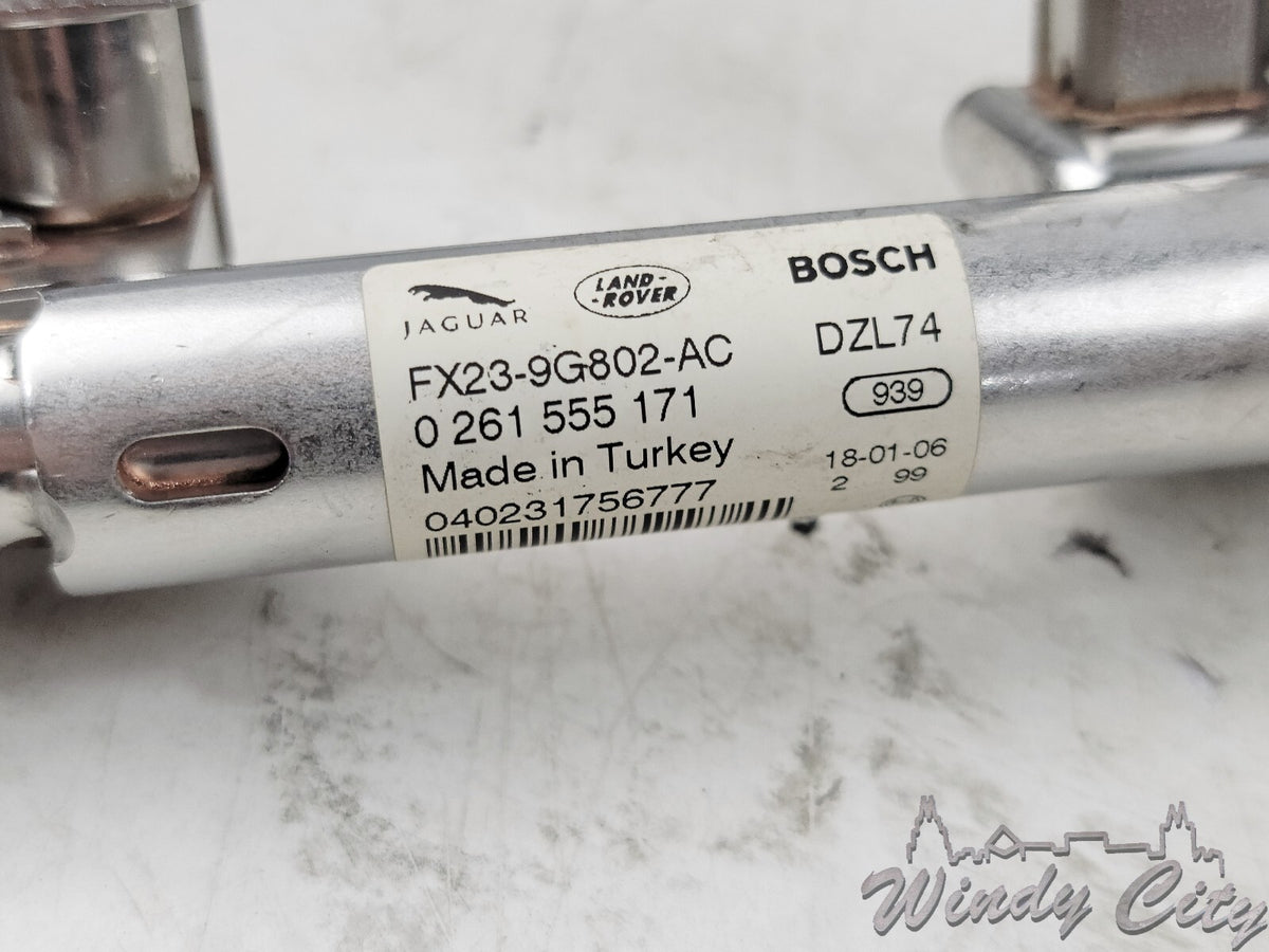 3.0L JAGUAR LAND ROVER ENGINE FUEL RAIL AJ813750 FX23-9G802-AC