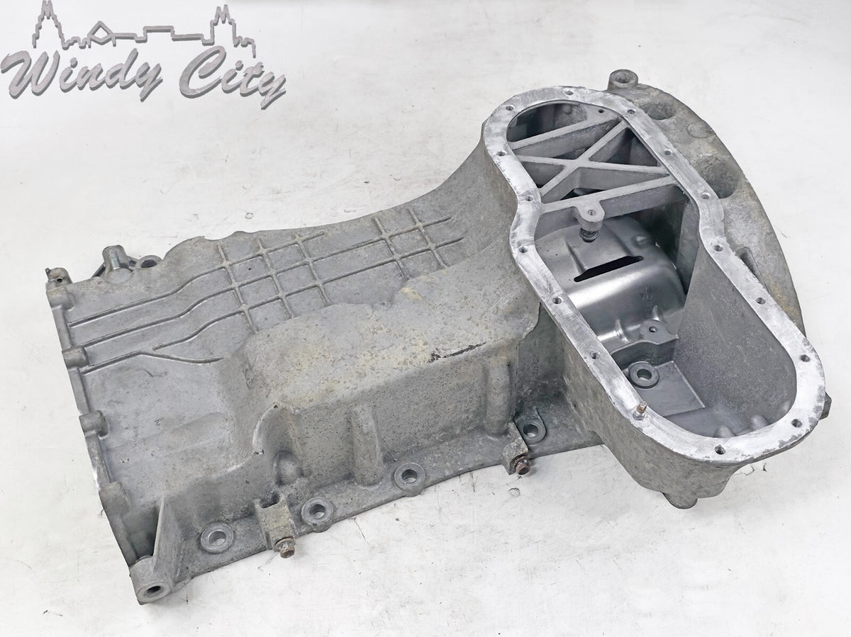 5.7L TOYOTA 3URFE UPPER ENGINE OIL PAN 12111-0S010