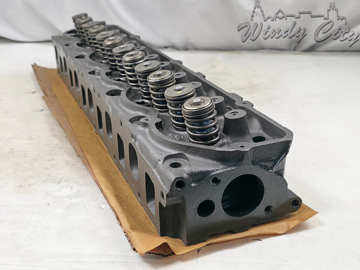 300 Ford Remanufactured Cylinder Head # E7TE Without Air  Pollution