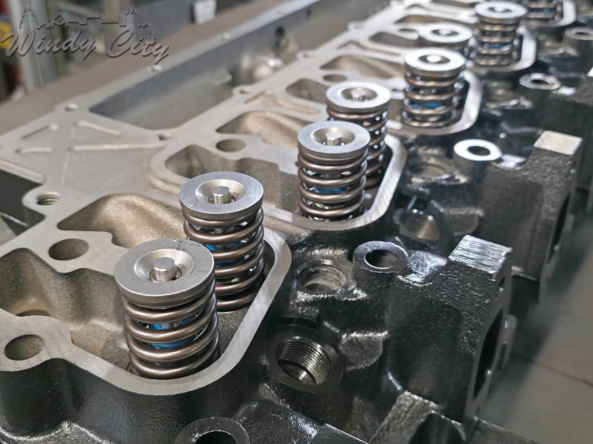 5.9L CUMMINS 6BT 12V DIESEL REMANUFACTURED CYLINDER HEAD # 4981005