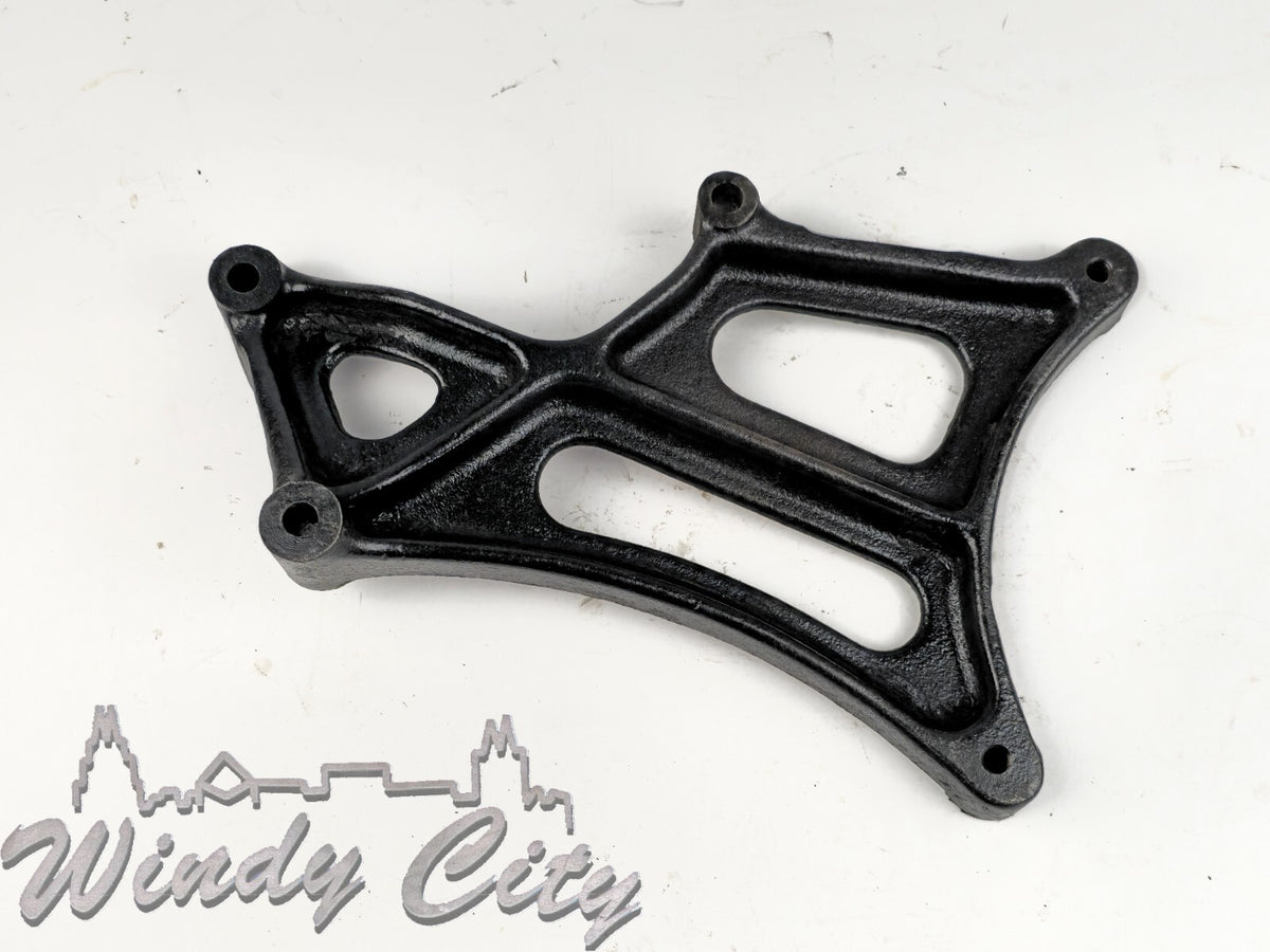 1957 1958 CADILLAC AC BRACKET # 1465579