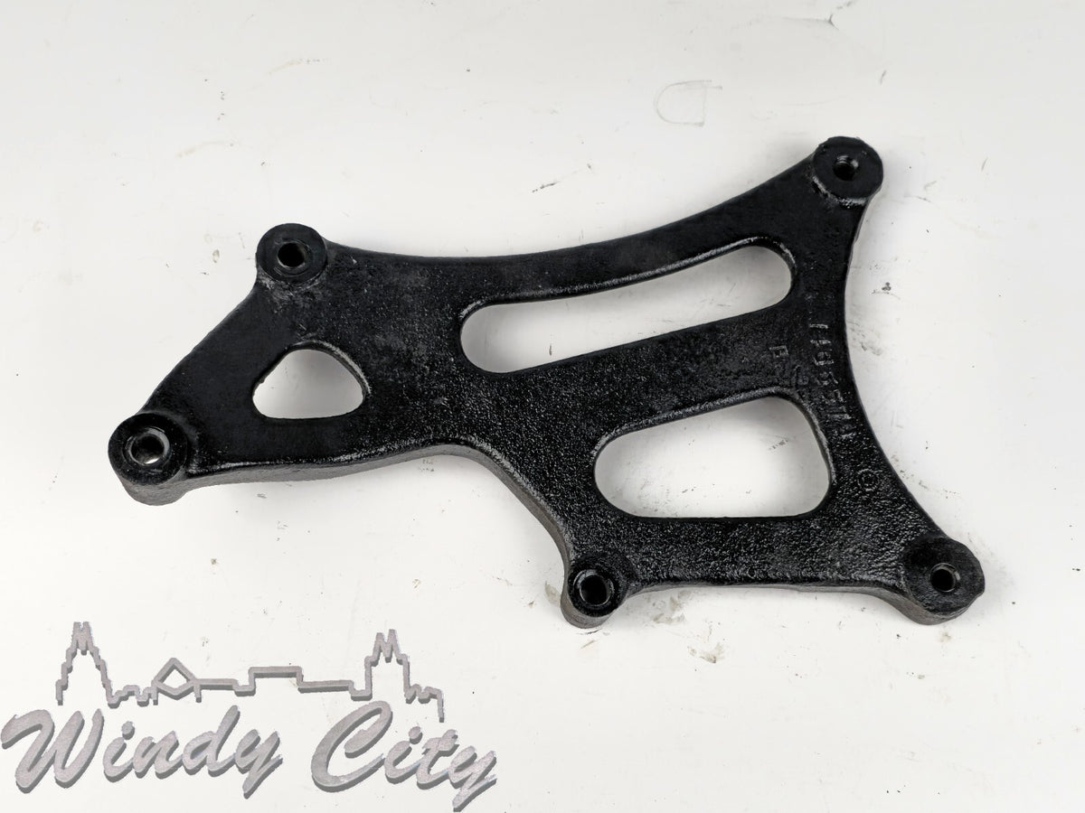 1957 1958 CADILLAC AC BRACKET # 1465579