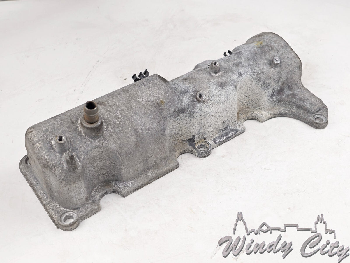 4.0L FORD ENGINE RIGHT VALVE COVER 97JM-6583-AE