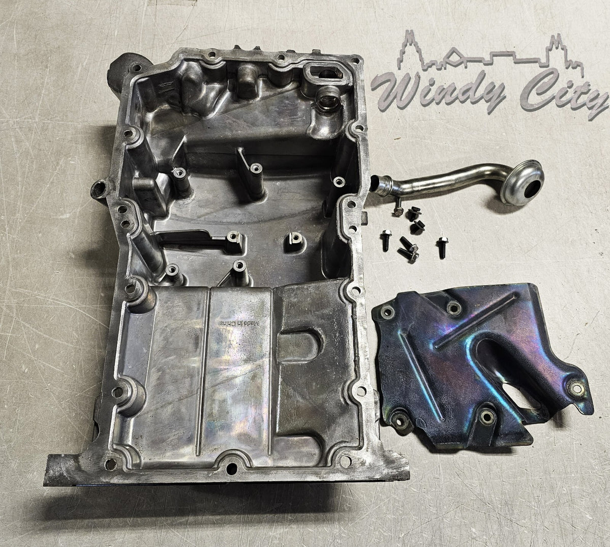 2.2L 2.4L GM OIL PAN 12578194