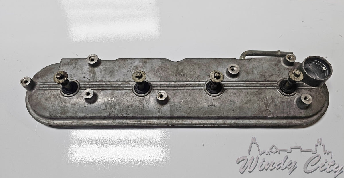 6.0L GM 364 CHEVY LS RIGHT SIDE ENGINE VALVE COVER 12611021