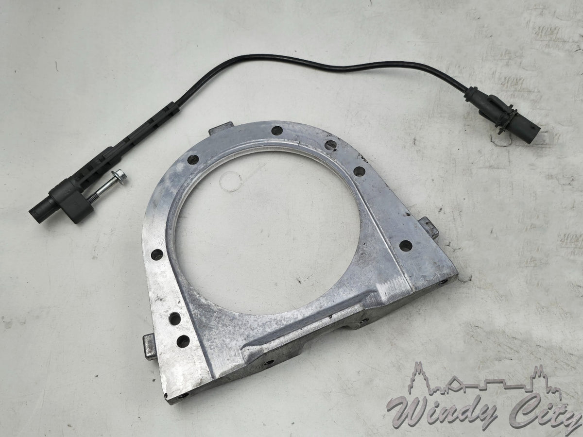 2.8L DURAMAX GM ENGINE CRANKSHAFT SEAL HOUSING 55484756