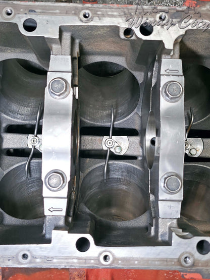 6.1L Hemi Chrysler Dodge Jeep Engine Bare Block #05037388A8