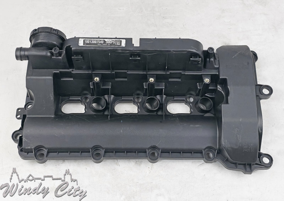 3.0L JAGUAR LAND ROVER ENGINE VALVE COVER RIGHT DX23-6P036-AC