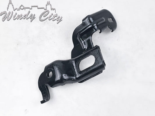 GM ENGINE LIFT BRACKET 55584952