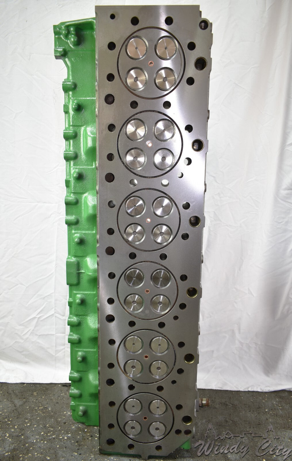 VED12 VOLVO D12 REMANUFACTURED CYLINDER HEAD 1677701