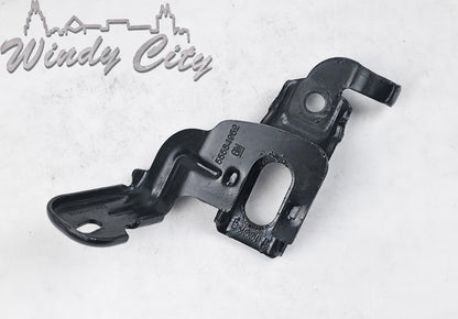 GM ENGINE LIFT BRACKET 55584952