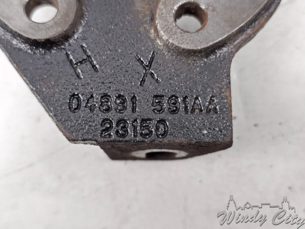 3.0L DIESEL JEEP GRAND CHEROKEE POWER STEERING PUMP MOUNTING BRACKET 04891591AA